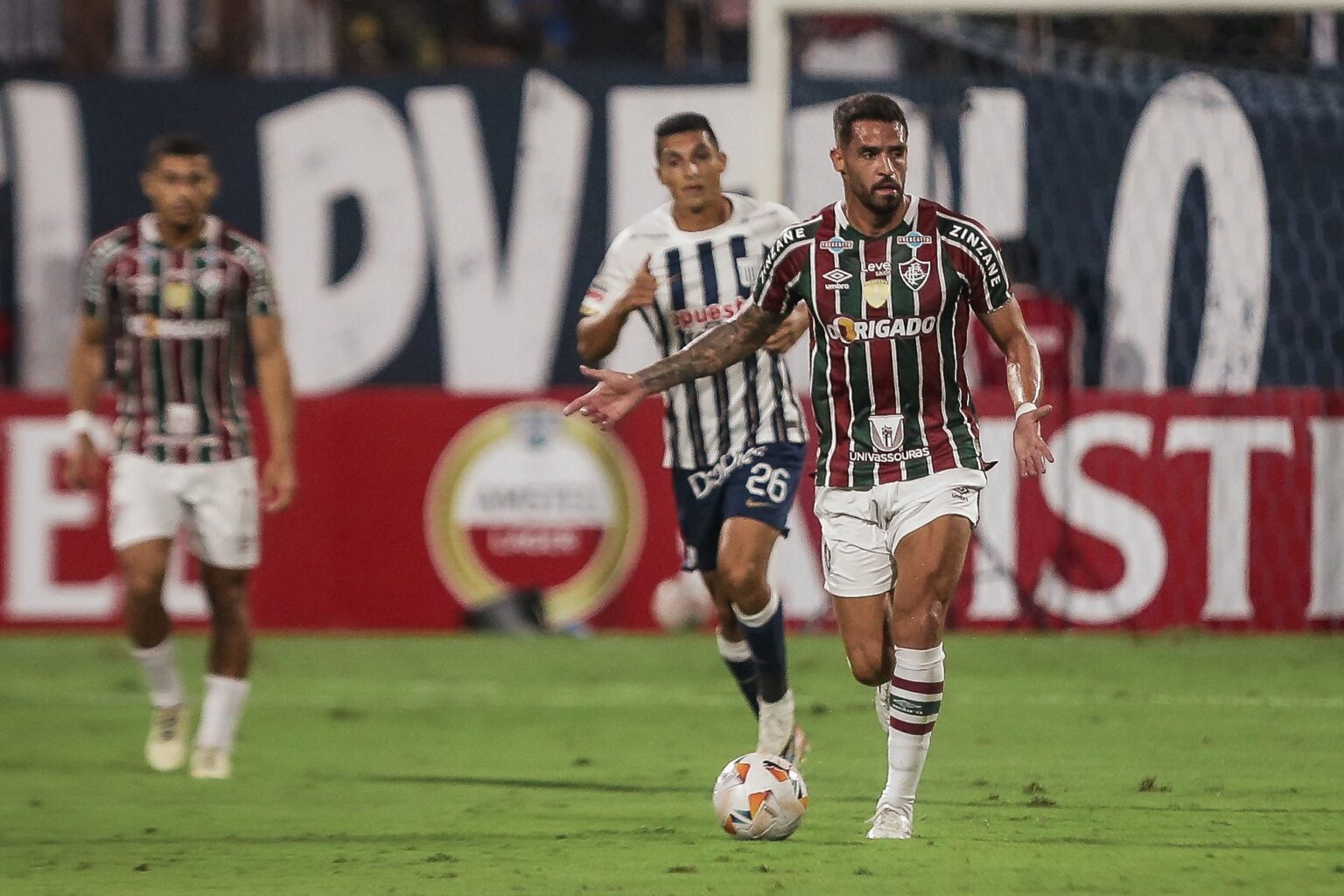 Apos segunda pre-temporada em 2024, Fluminense ainda enfrenta muitos problemas fisicos no elenco