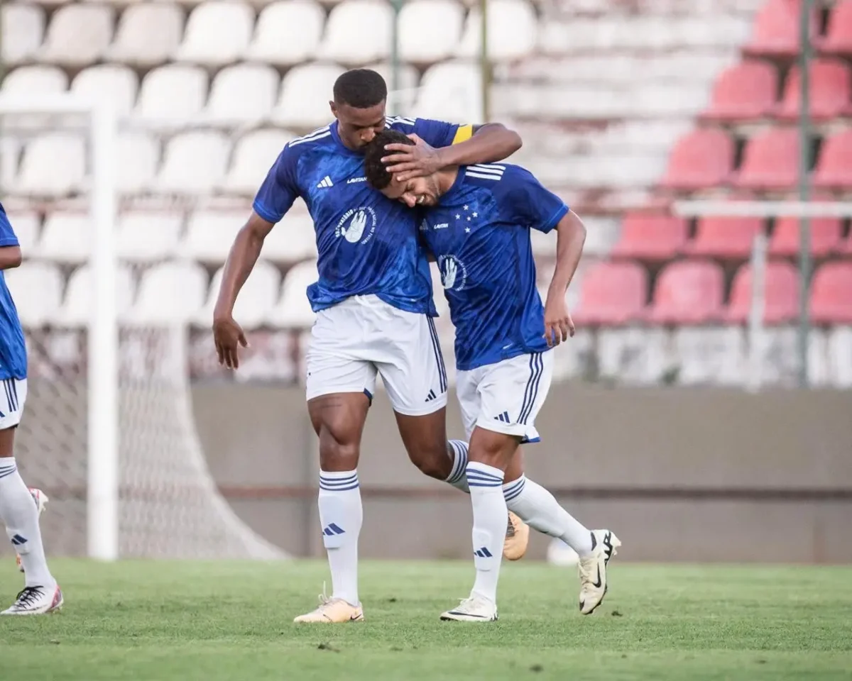 Cruzeiro vence Fortaleza e conquista vaga no G-8 do Brasileirão Sub-20