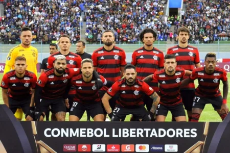Flamengo terá apenas três jogadores com experiência em altitudes acima de 3 mil metros contra o Bolívar.