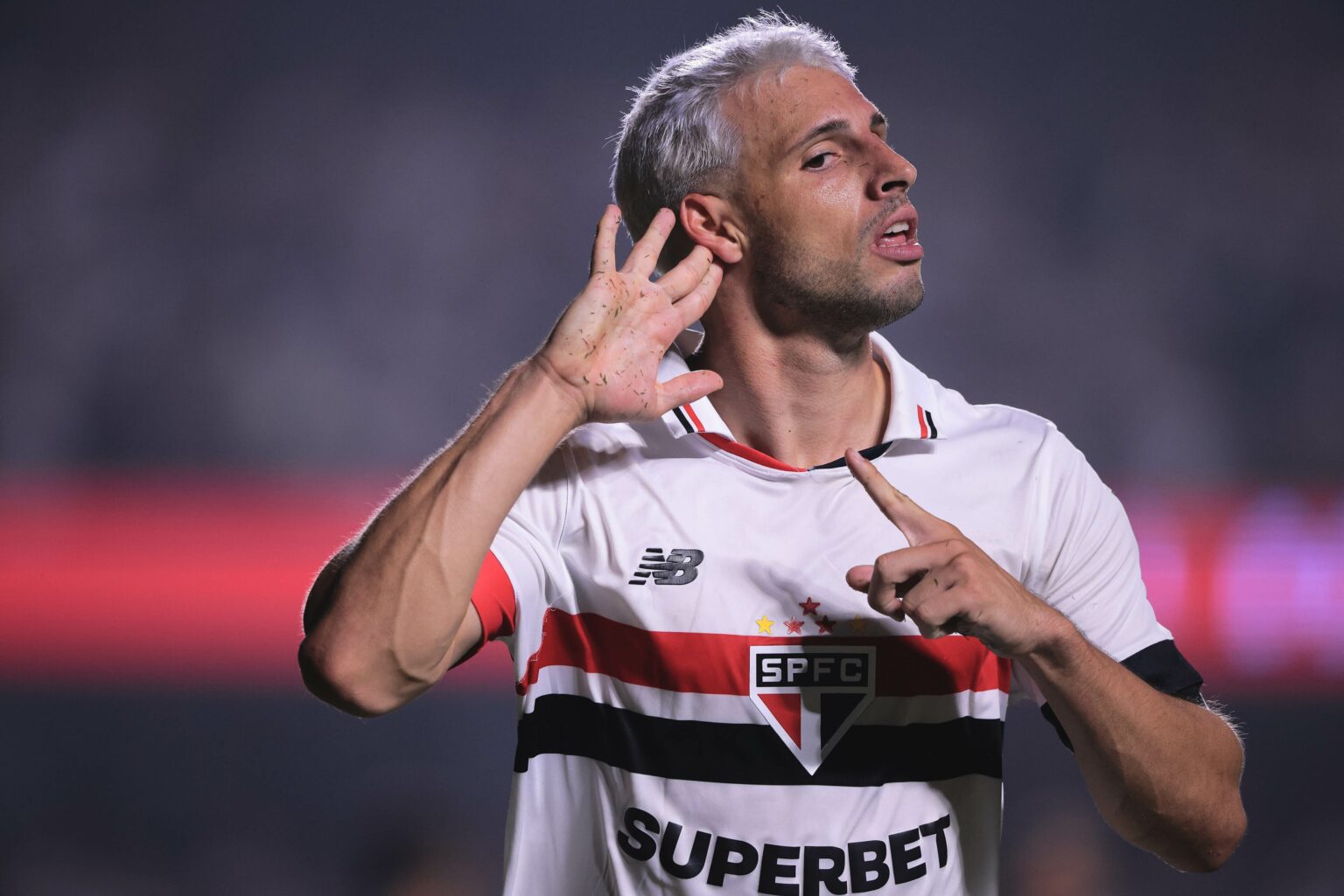 São Paulo inicia o Brasileirão com artilheiros em má fase