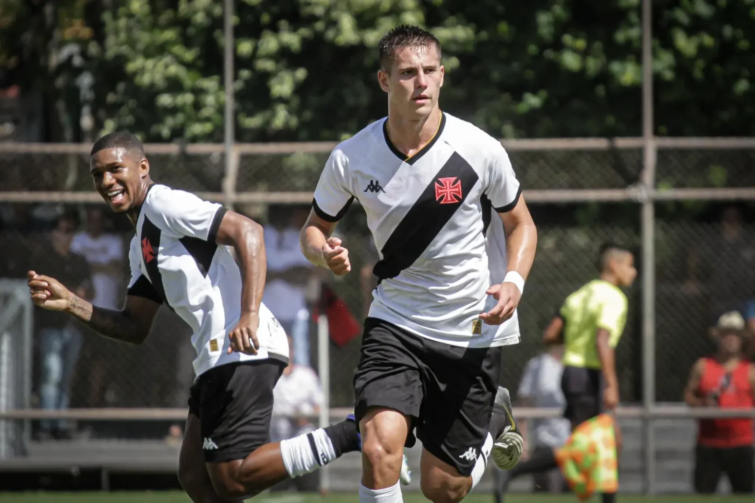 Vasco vence Flamengo na final da Copa Rio Sub-20