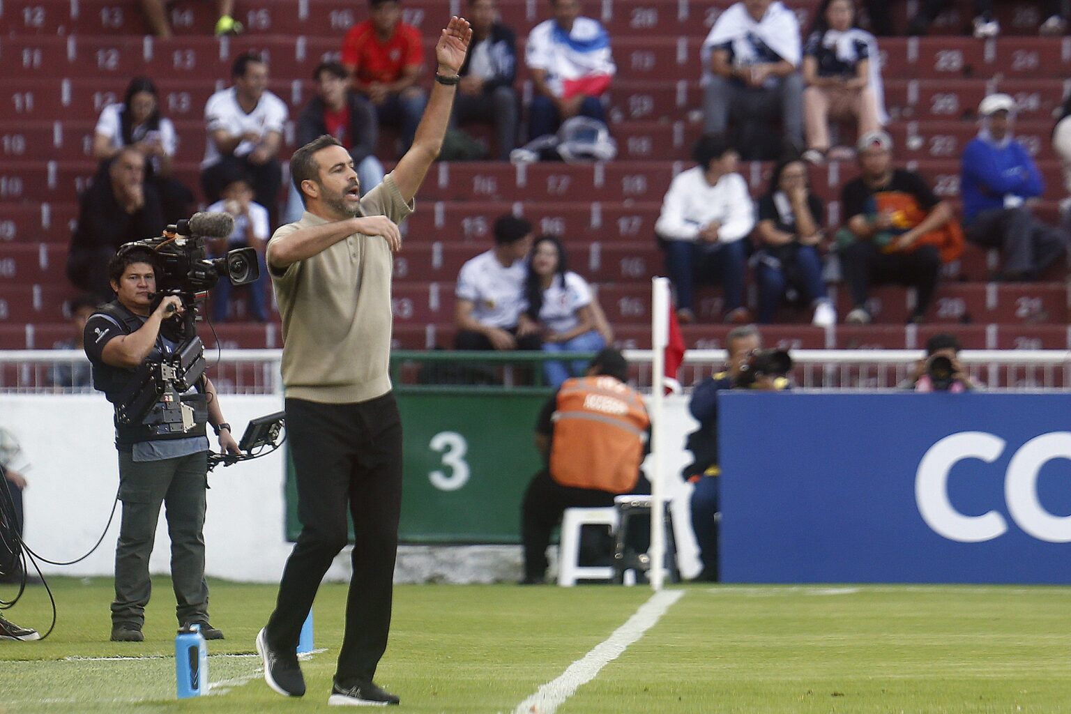 Análise da derrota do Botafogo para a LDU: o que deu errado?