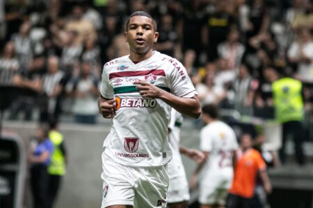 David Braz se despede do Fluminense e fecha com o Goiás para a próxima temporada