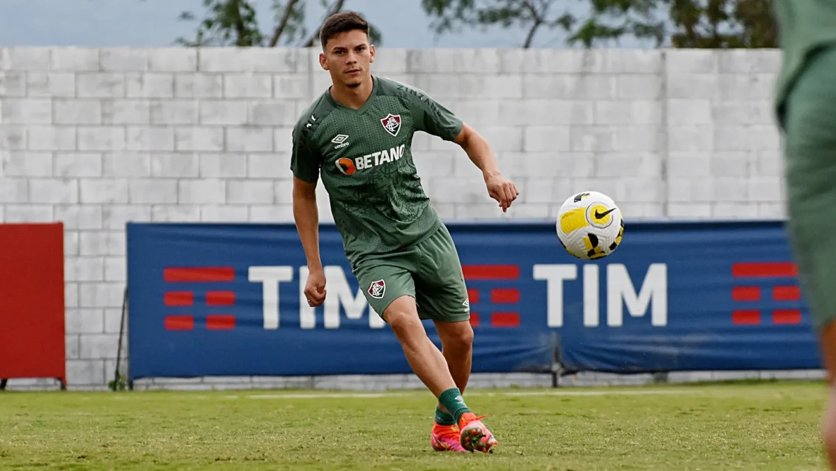 Fluminense encaminha empréstimo de Marcos Pedro para a Tombense: saiba mais sobre a negociação