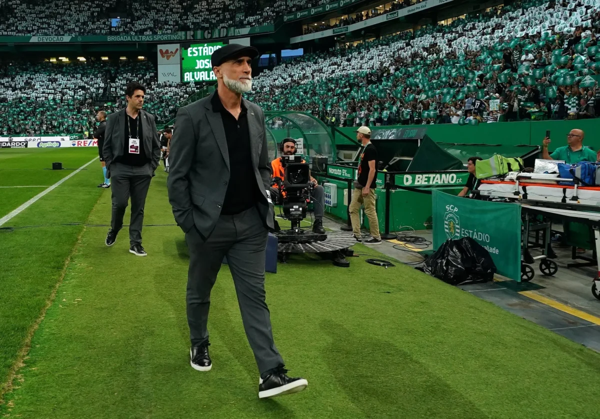 Álvaro Pacheco, novo técnico do Vasco, é eleito 3º melhor treinador da Liga Portuguesa.