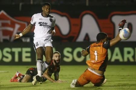 Botafogo assegura R$ 3,4 milhões ao avançar às oitavas da Copa do Brasil