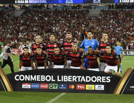 Flamengo vence o Millionarios e alcança marca histórica de 100 vitórias na Libertadores