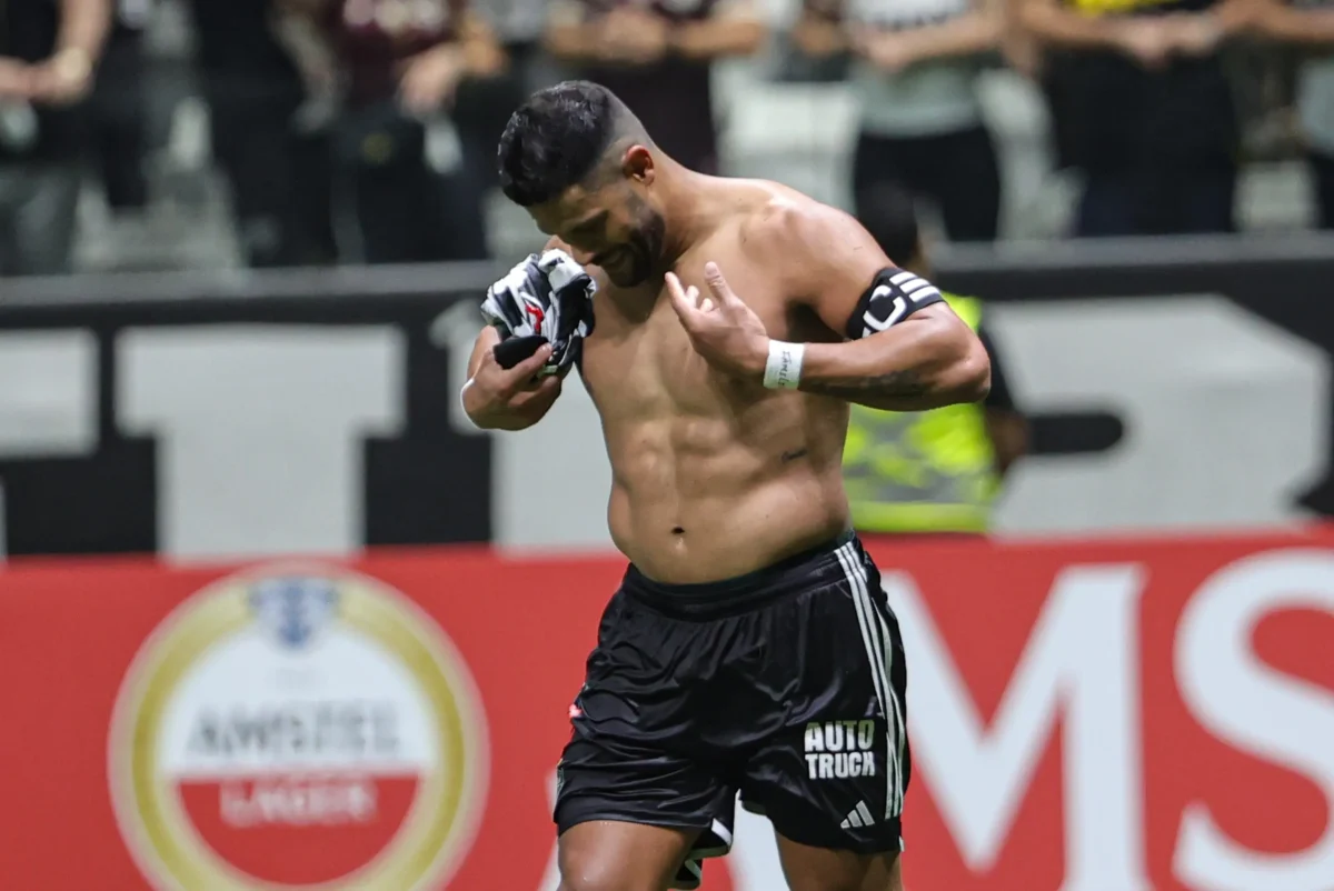 Hulk quebra jejum e estabelece recorde de gols pelo Atlético-MG