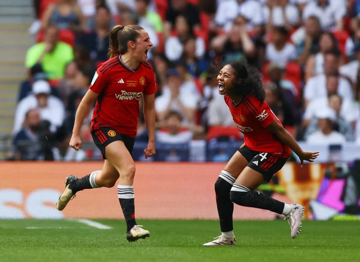 Manchester United x Tottenham: De Geyse brilha em goleada na final da Copa da Inglaterra Feminina