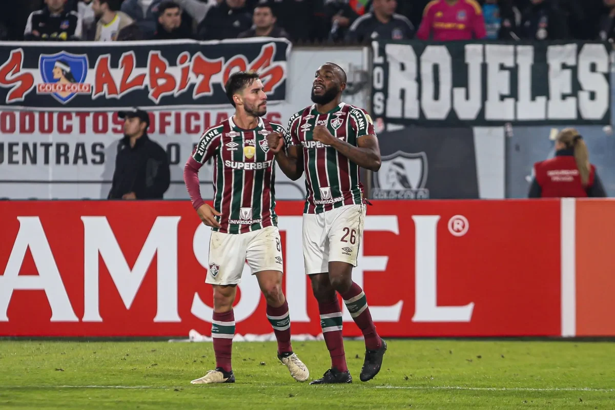 Manoel assegura triunfo do Fluminense na Libertadores um ano após doping acidental