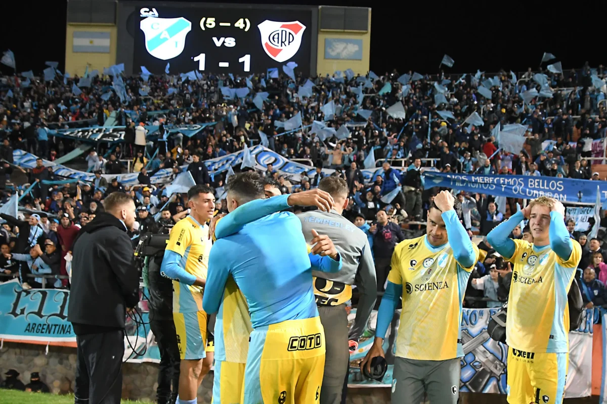 River Plate eliminado da Copa Argentina por time da 2ª divisão: confira os detalhes!