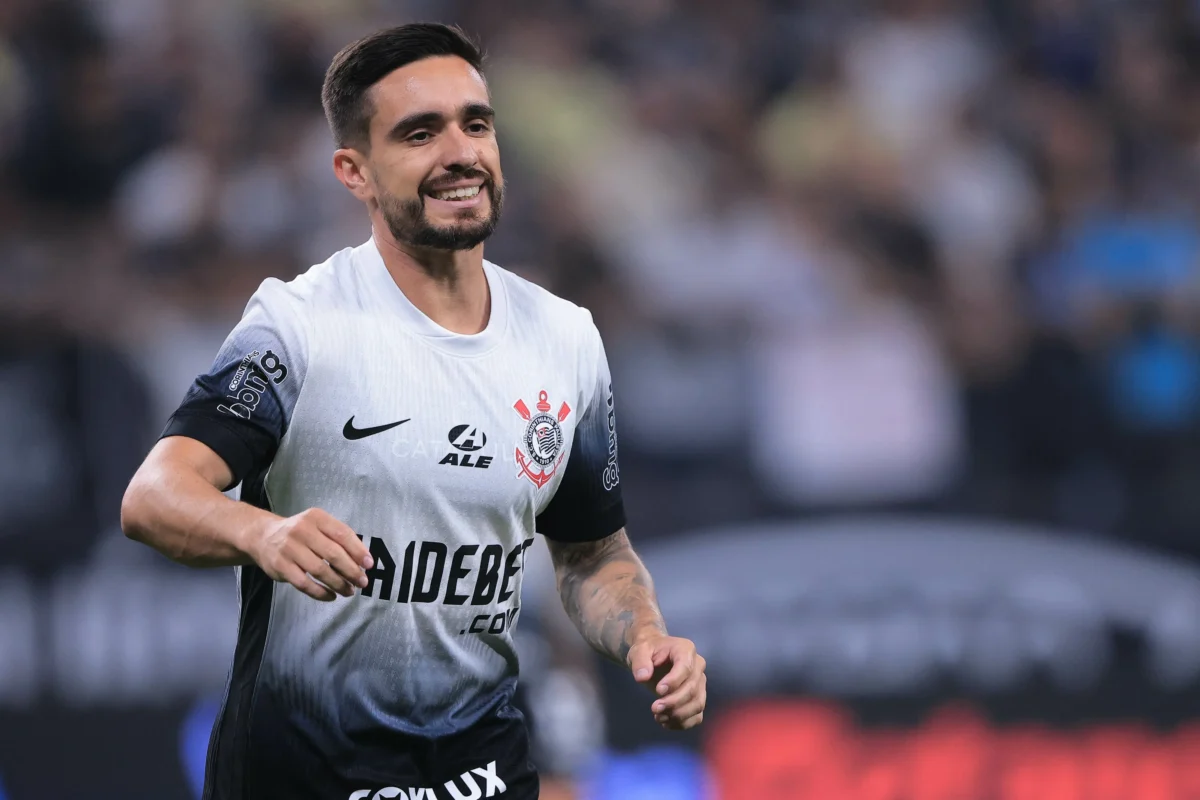 Romero enfrenta maior jejum em 2021, perde espaço no Corinthians com sombra de Igor Coronado