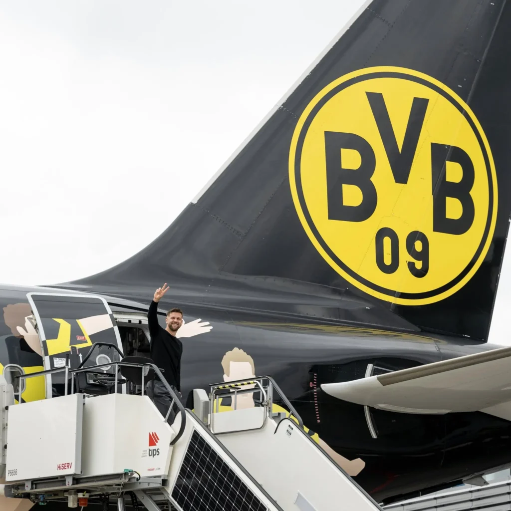 Champions: Borussia Dortmund viaja para final com avião personalizado - Saiba mais!