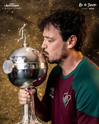 Contrato renovado, Diniz próximo de se tornar técnico mais longevo do Fluminense neste século