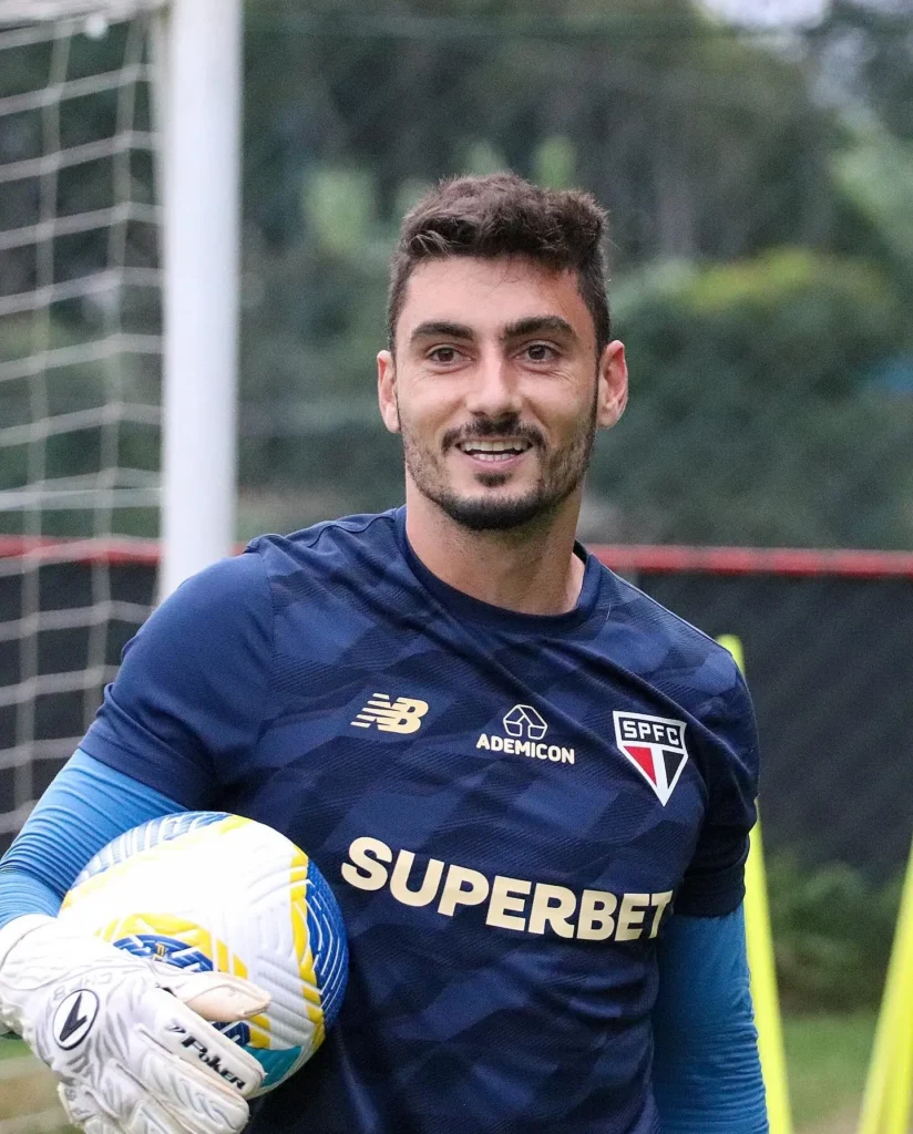 Convocado para Copa América, Rafael do São Paulo celebra momento marcante