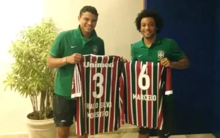 Em casa! Thiago Silva reencontrará oito ex-companheiros no Fluminense