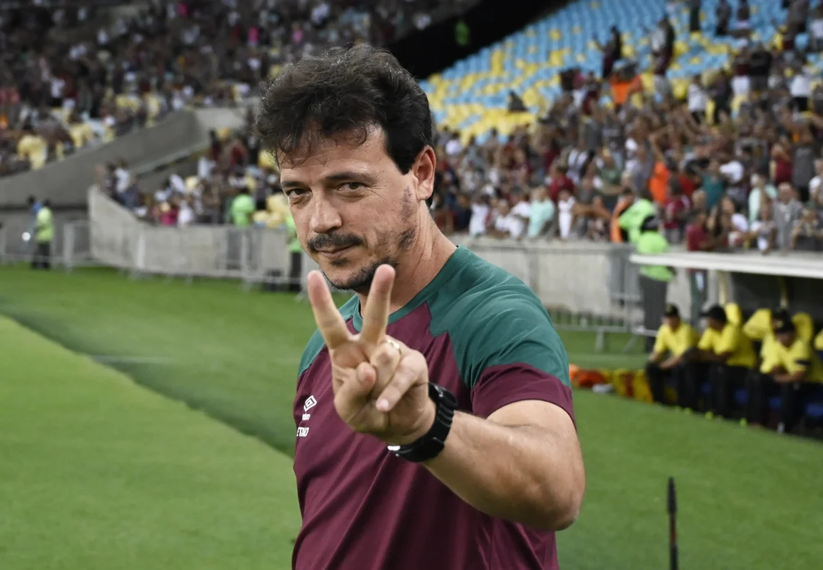 Renovação em fase instável reforça convicção do Fluminense em Diniz para o novo ciclo: o que esperar?