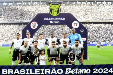 Corinthians empata no clássico com golaços de Coronado e Mosquito: dê suas notas para as atuações dos jogadores.