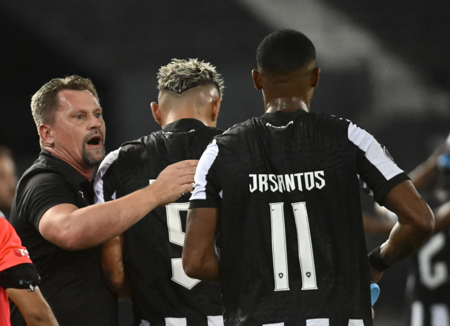 Destaque na base: Fábio Matias, técnico do Coritiba, foca na formação de craques