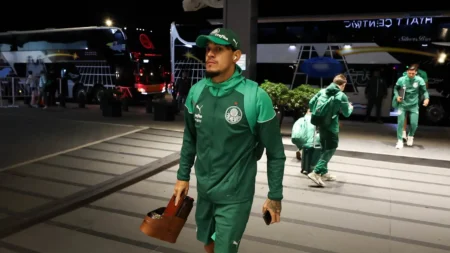 Gómez revela proposta da Arábia e decisão de ficar no Palmeiras: "Era um dinheiro muito bom"