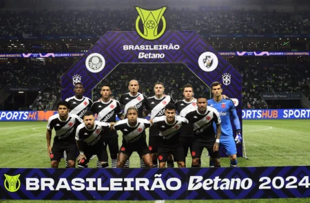 Vasco já utilizou diferentes escalações em todas as rodadas do Brasileirão; confira os jogadores mais escalados