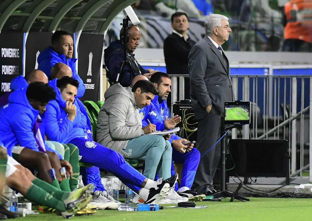 Palmeiras terá folga tripla e marca jogo-treino para testar mudanças por Copa América