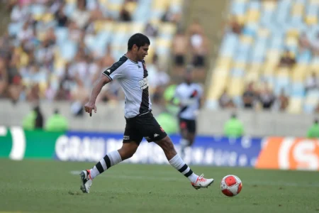 Por que Rojas perdeu espaço no Vasco e na seleção paraguaia?