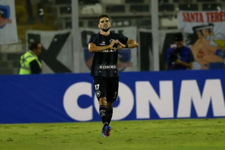 Rodrigo Pimpão analisa confronto do Botafogo na Libertadores: veja as análises e expectativas do jogador para a partida