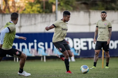Vitória realiza treino em Caxias do Sul antes de enfrentar o Juventude: confira os detalhes!