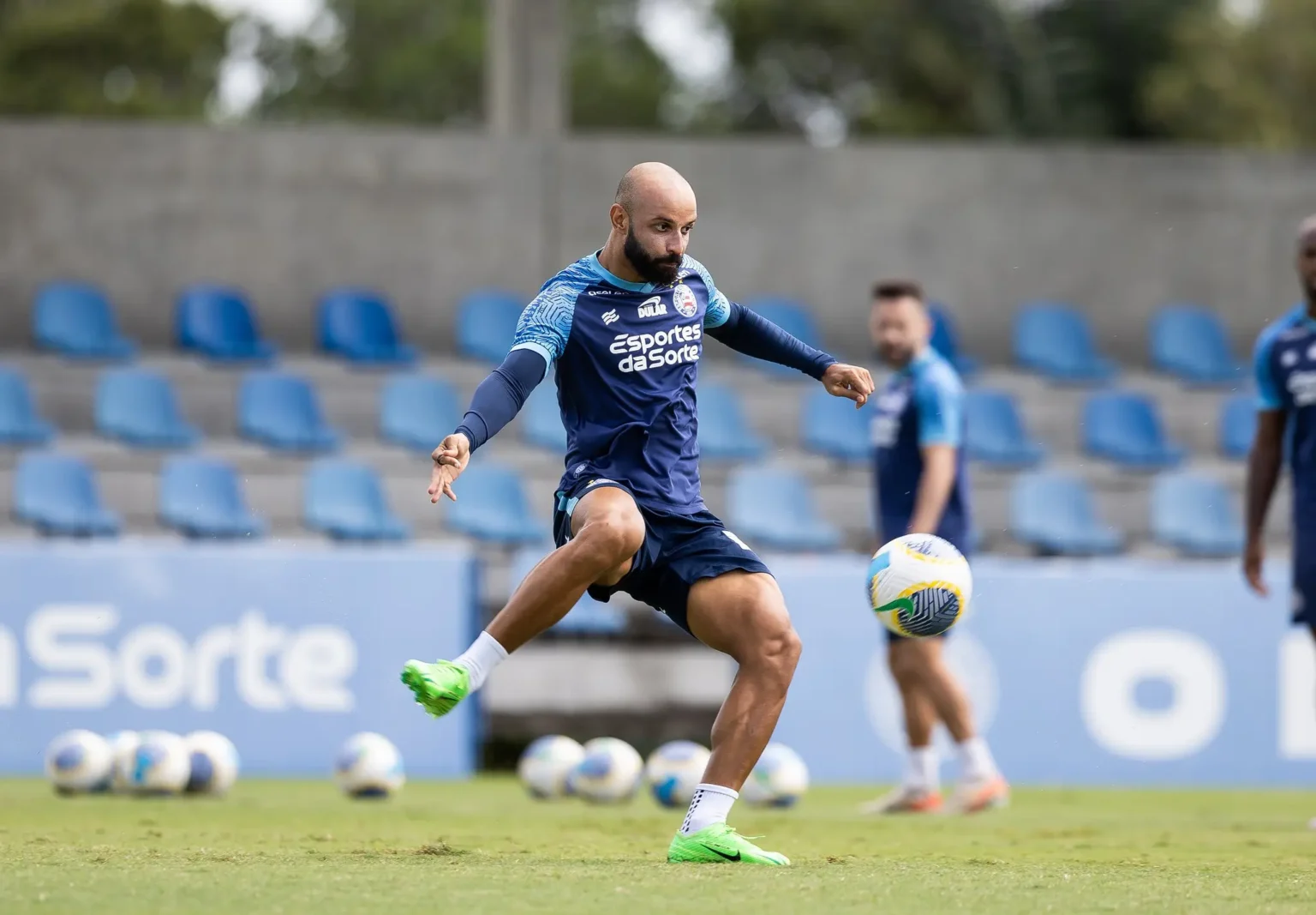 "Bahia Investe em Histórico de Reabilitação Imediata para Superar o Cruzeiro"