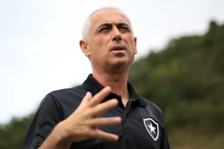 Botafogo demite coordenador e inicia reformulação na base: saiba mais!