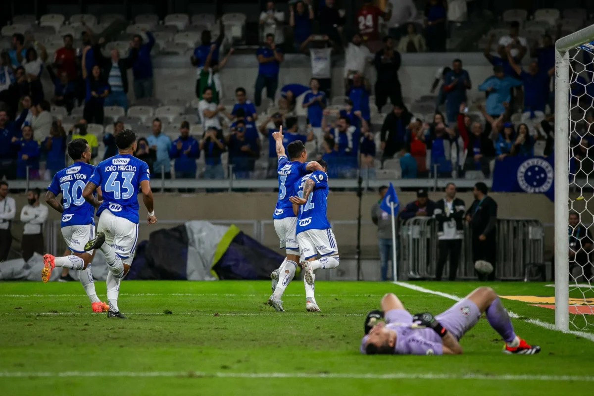 "Cruzeiro quebra jejum e mantém 100% de aproveitamento no Mineirão em 2023"