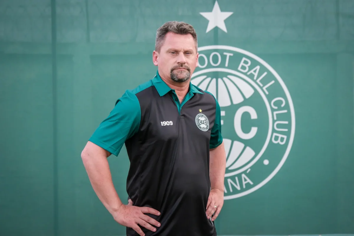 Desafios de Fábio Matias no comando técnico do Coritiba: o que esperar?