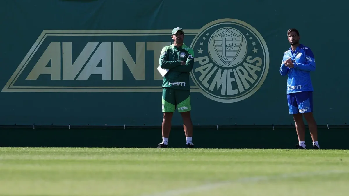 Escalação do Palmeiras: ataque desfalcado para enfrentar o Criciúma no último treino antes do jogo