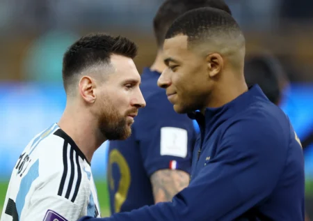 Euro é mais difícil que Copa do Mundo? Messi responde declaração de Mbappé