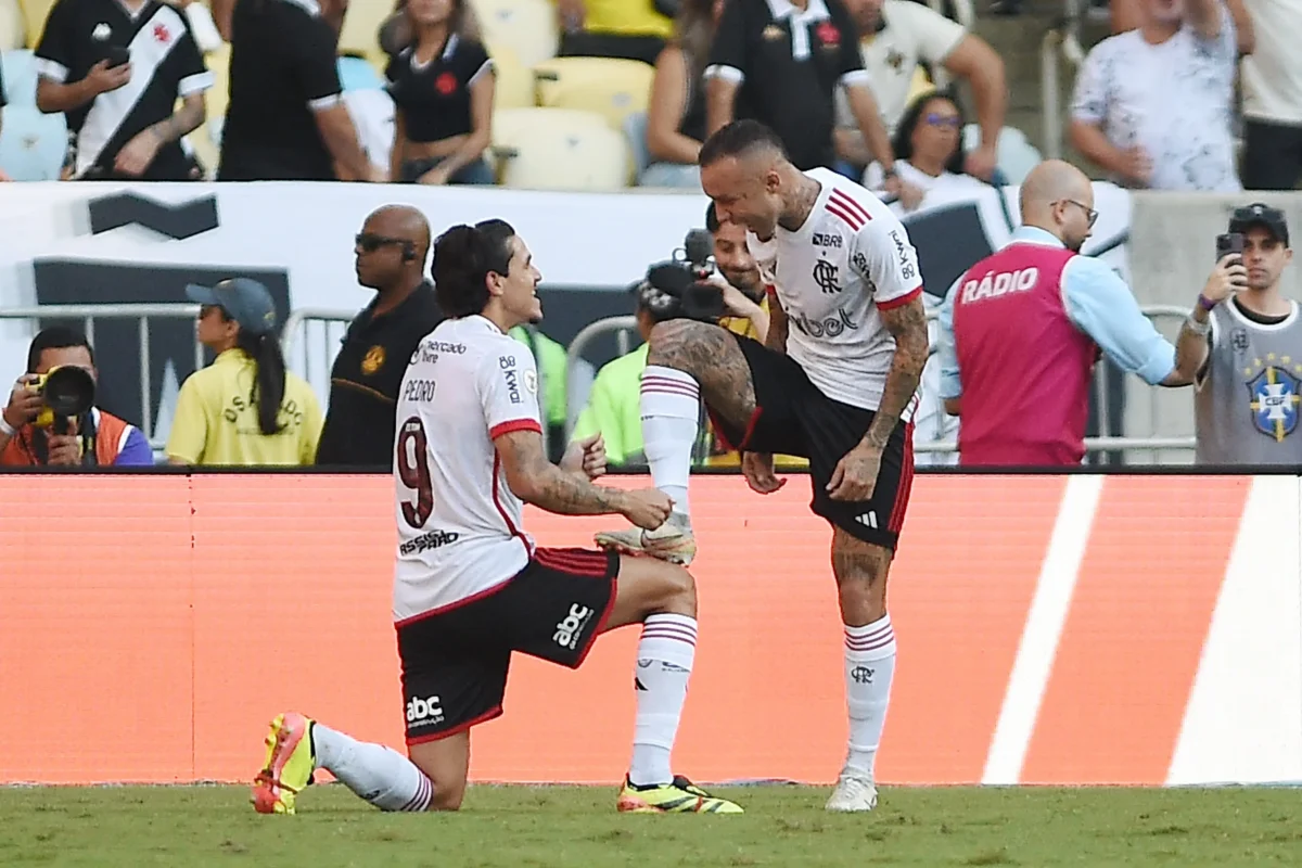 Flamengo arrasa o Vasco com atuação impecável no clássico: análise completa