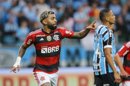 Flamengo domina o Grêmio nos últimos cinco anos: gols, vitórias e jogos marcantes