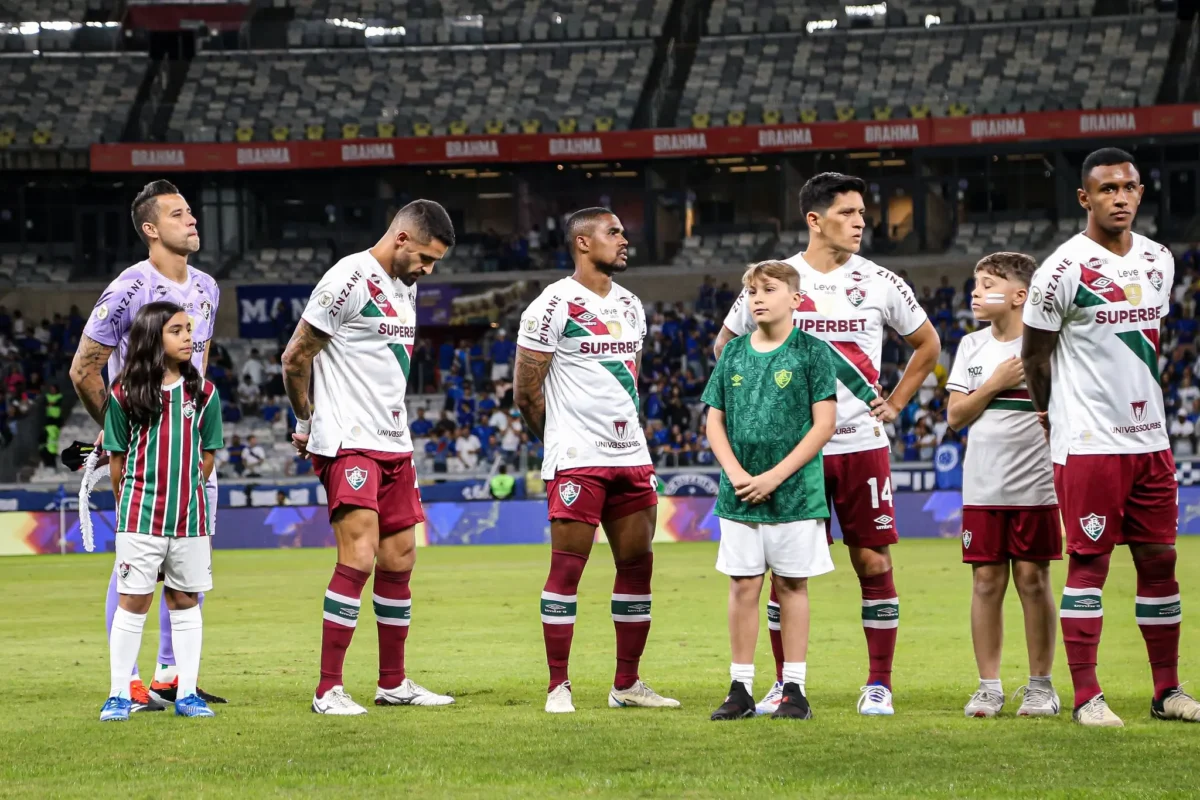 Fluminense Sofre com Gols no Segundo Tempo: Análise de Desempenho no Campeonato