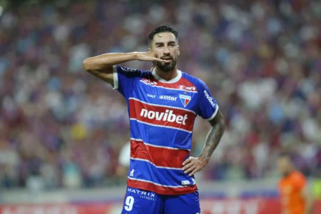 Fortaleza enfrenta baixa de jogador-chave em duelo contra o Atlético-MG; confira escalação