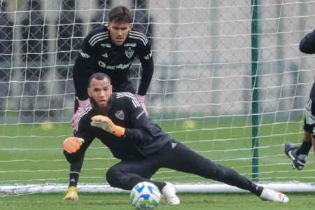 Goleiro do Atlético-MG terá sua sexta chance em quatro anos