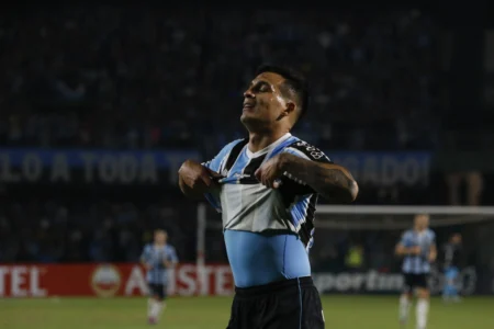 Grêmio decepciona torcida e terá desafio complicado na Libertadores