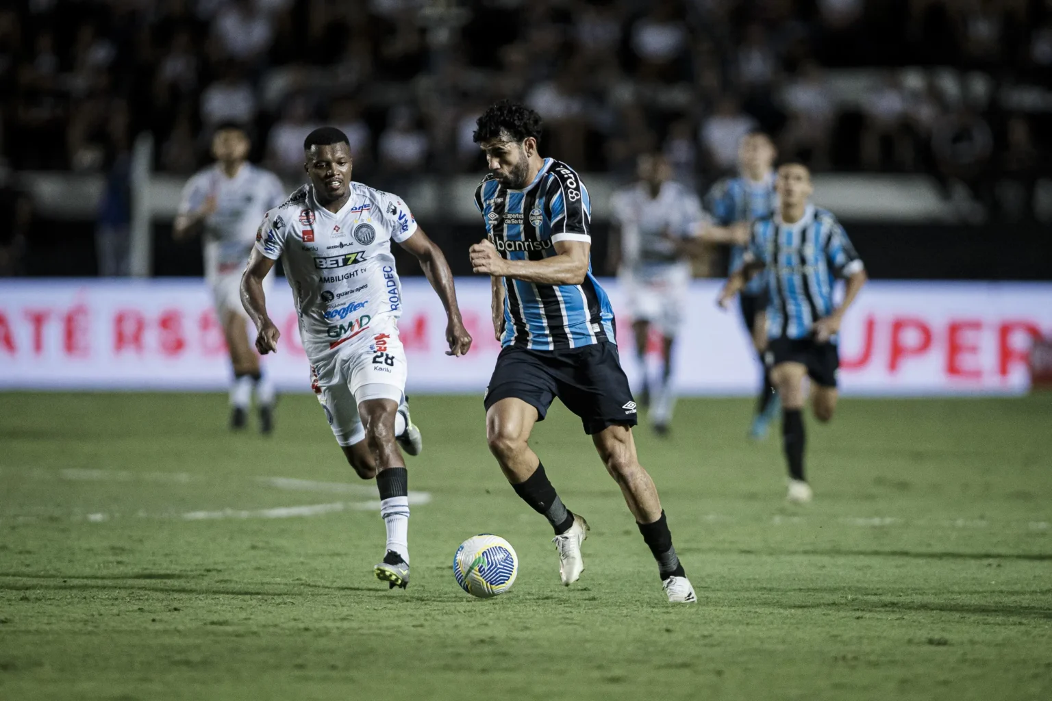 "Grêmio e Operário-PR: Data e Horário da Partida da Copa do Brasil Definidos pela CBF"