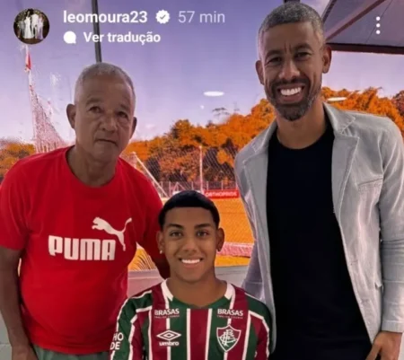 Irmão de Léo Moura, Carlos Daniel firma contrato profissional com o Fluminense