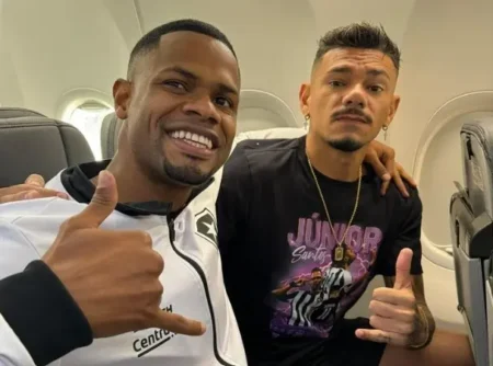 Comparação do início das temporadas 2023 e 2024 de Júnior Santos e Tiquinho: quem foi o destaque pelo Botafogo?