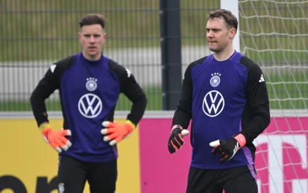 Neuer ou Ter Stegen? Técnico da Alemanha define goleiro para Euro: Descubra quem será o titular no gol da seleção alemã.