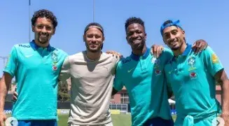 Neymar se Prepara para a Copa América com a Seleção Brasileira no Centro de Treinamento
