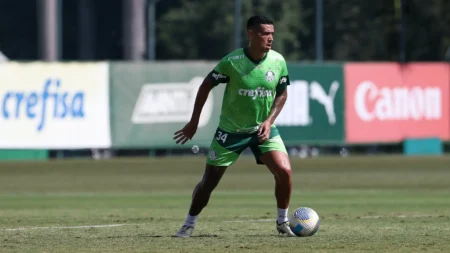 Palmeiras renova contrato de Naves em negociação de saída de Luan: novidades atualizadas.