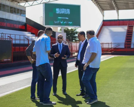"Presidente do Atlético-GO Esclarece Visita de Comitiva Árabe e Descarta Vínculo com SAF"