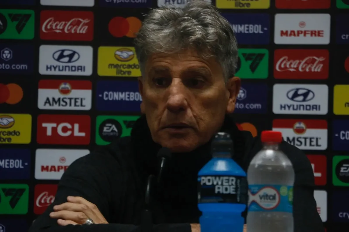 Renato elogia desempenho "absoluto" do Grêmio e destaca foco na liderança do grupo