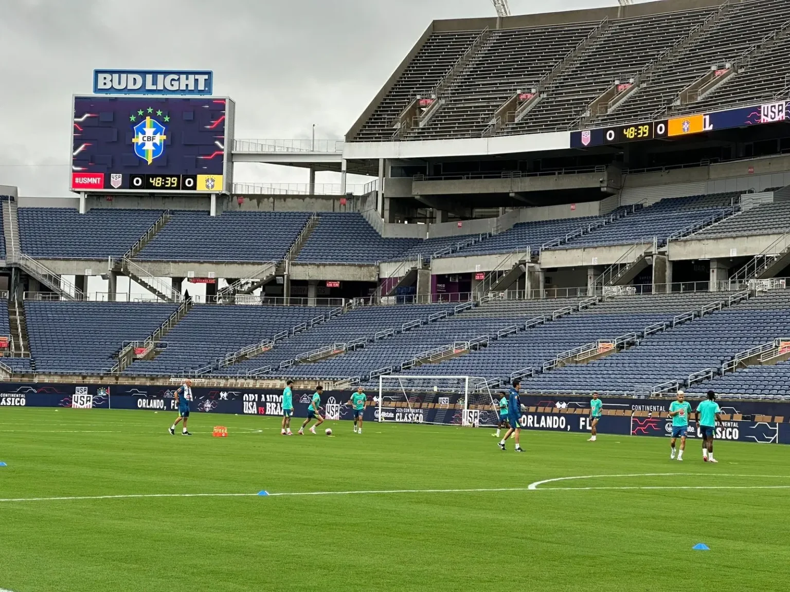 Seleção finaliza preparação para amistoso contra os Estados Unidos; confira escalação provável